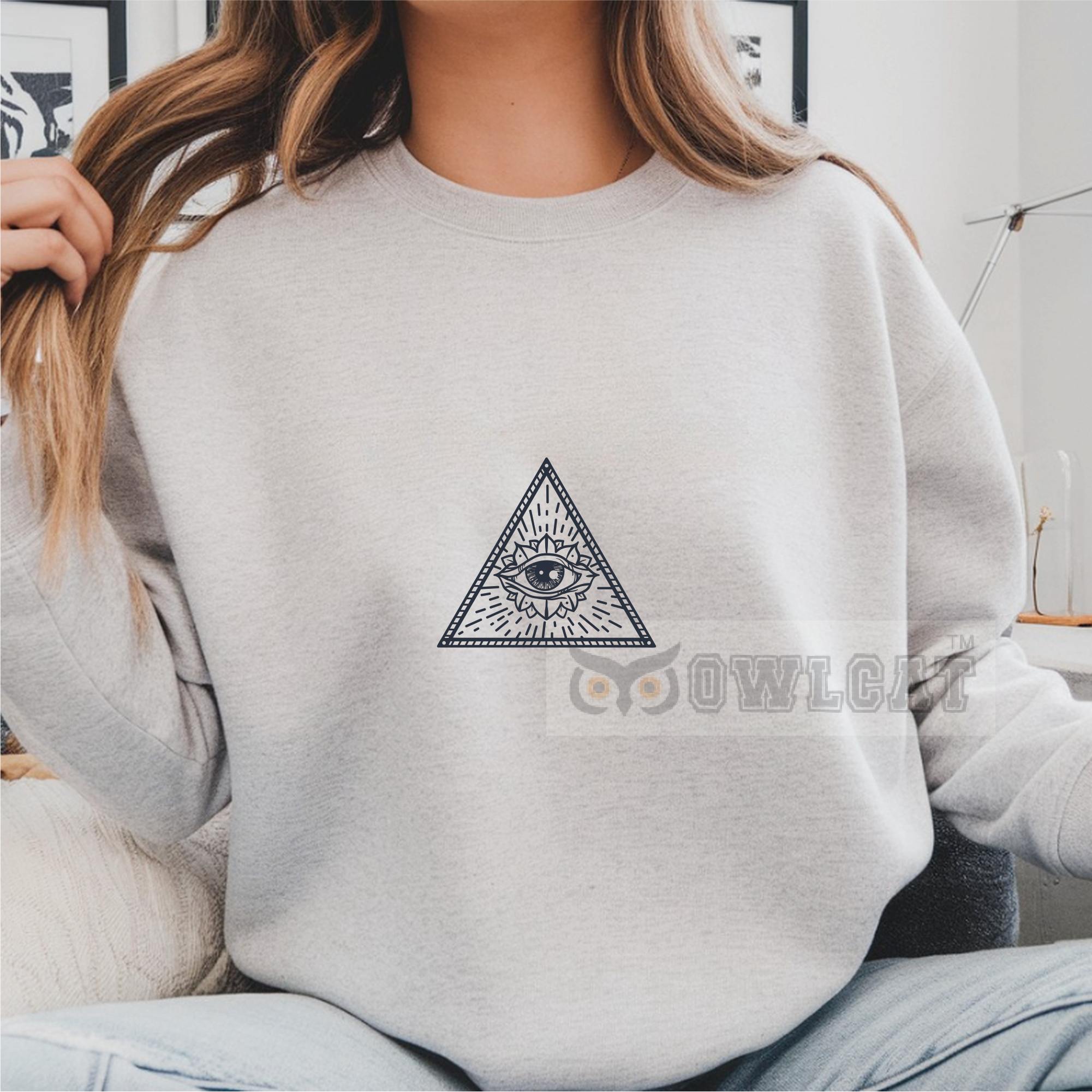 Unisex Crew-neck Sweatshirt vintage (Made in US)