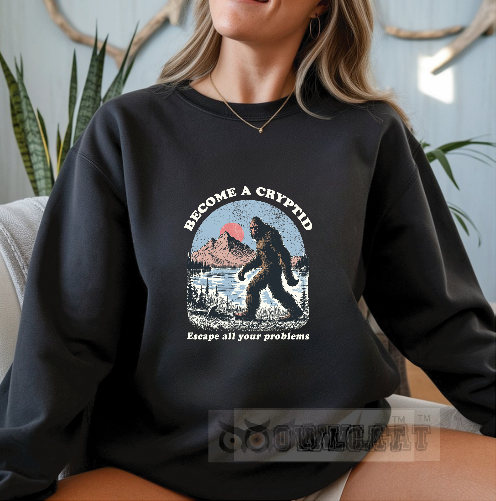 Unisex Crew-neck Sweatshirt vintage (Made in US)