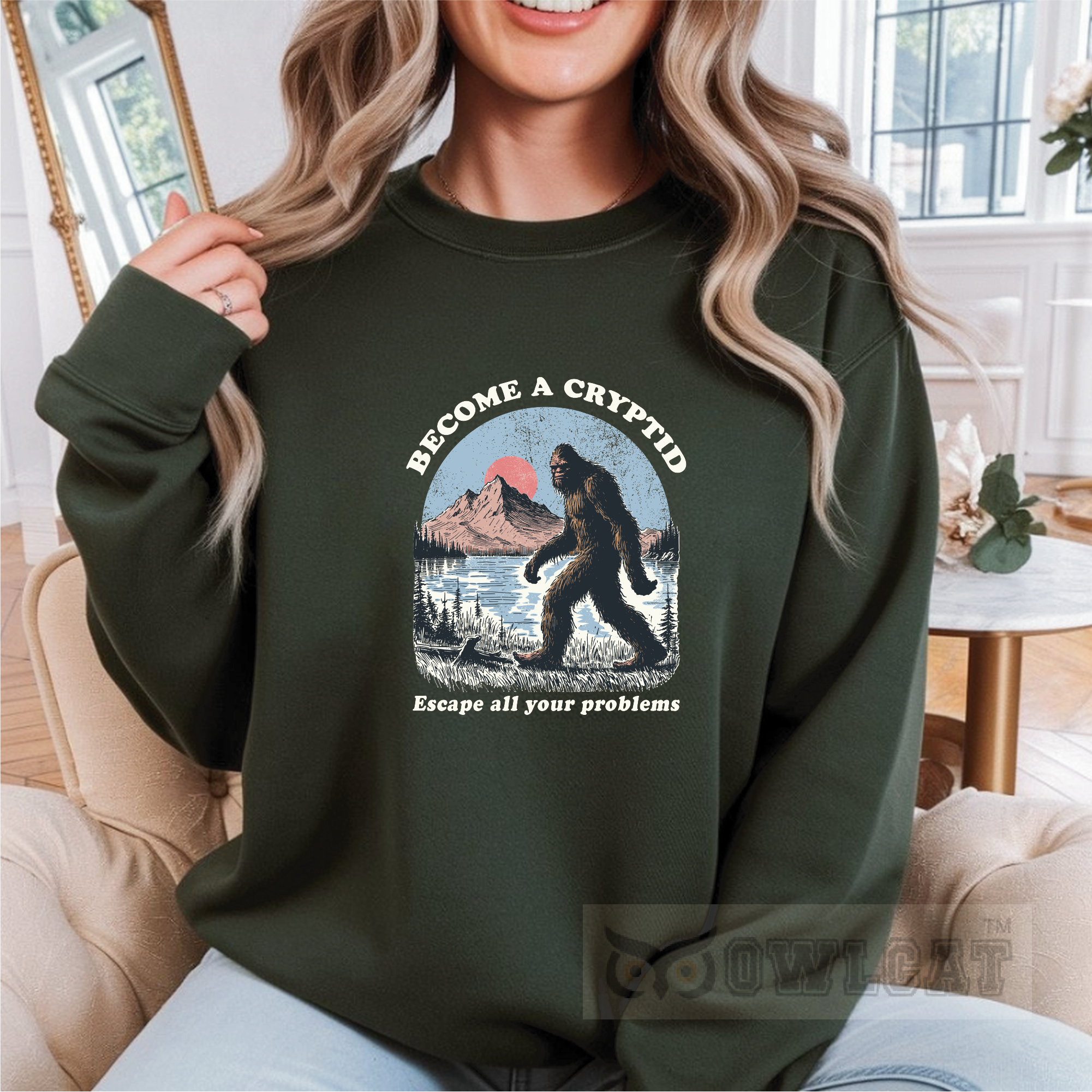 Unisex Crew-neck Sweatshirt vintage (Made in US)